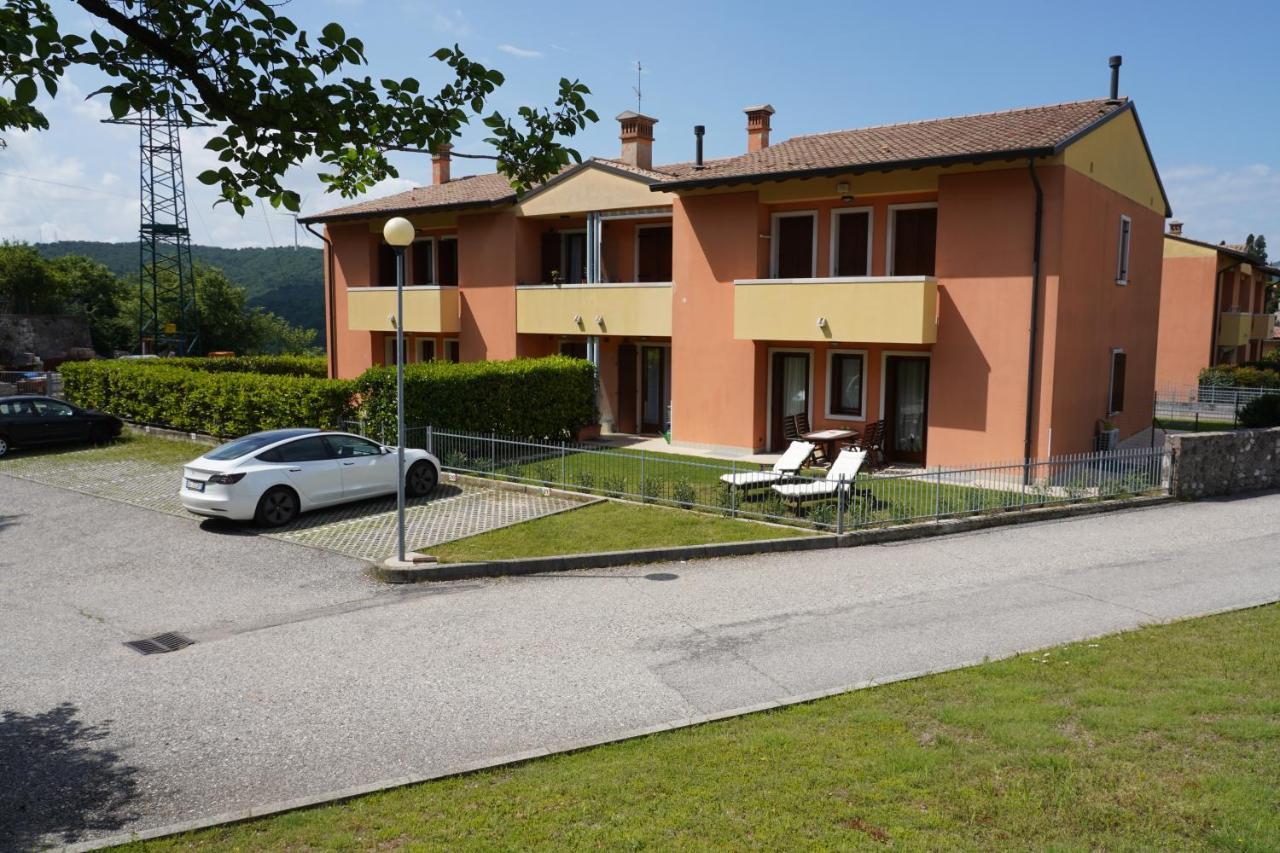 Appartamento Al Forte Rivoli Veronese Exteriör bild